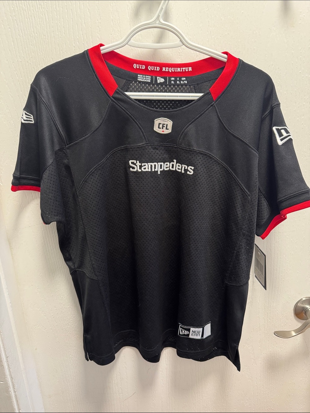 CFL Stampeders New Era Women’s Jersey size XL
